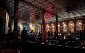 10-bar-hits-di-bandung-untuk-malam-minggu-seru