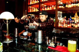 rekomendasi-10-bar-paling-happening-di-jakarta