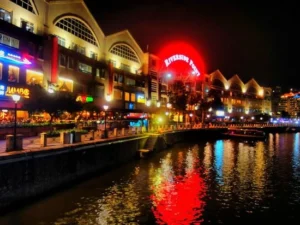 hiburan-malam-di-singapura-dari-pesta-hingga-tempat-bersantai