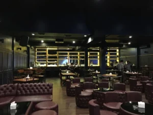 5-bar-dan-lounge-mewah-untuk-nongkrong-di-medan