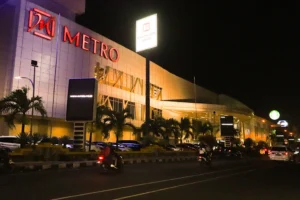 6-spot-wisata-malam-terpopuler-di-manado-2026