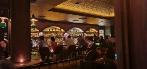 6-hidden-bar-jakarta-terbaik-dengan-konsep-speakeasy